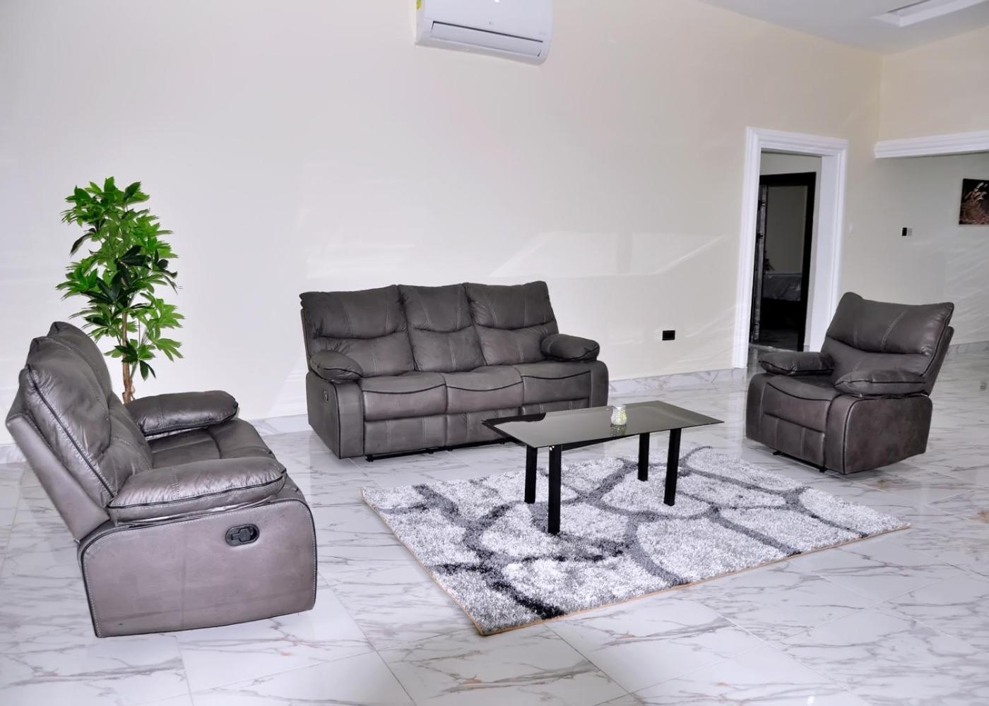 Queens Place Ξενοδοχείο Άκρα Εξωτερικό φωτογραφία